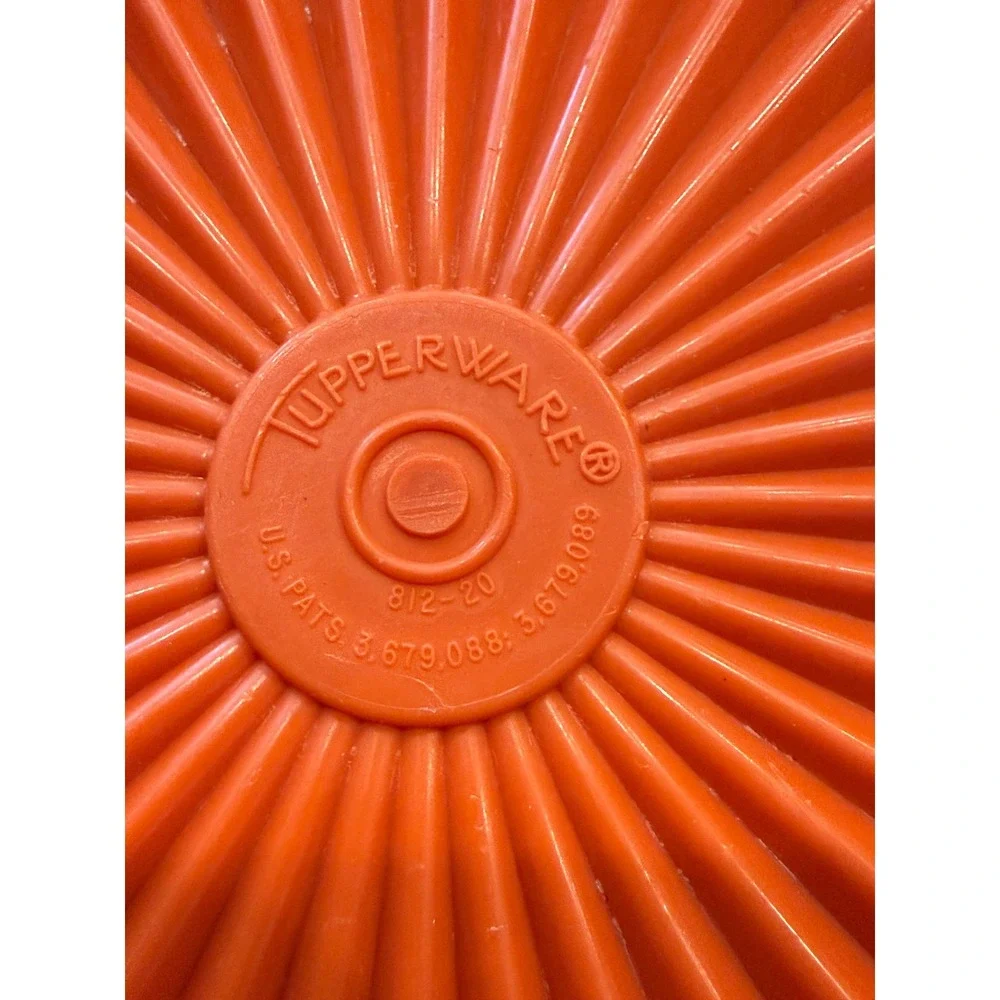 Tupperware Servalier Lids Vintage Sunburst  Green Orange 812-20 812-33 5in